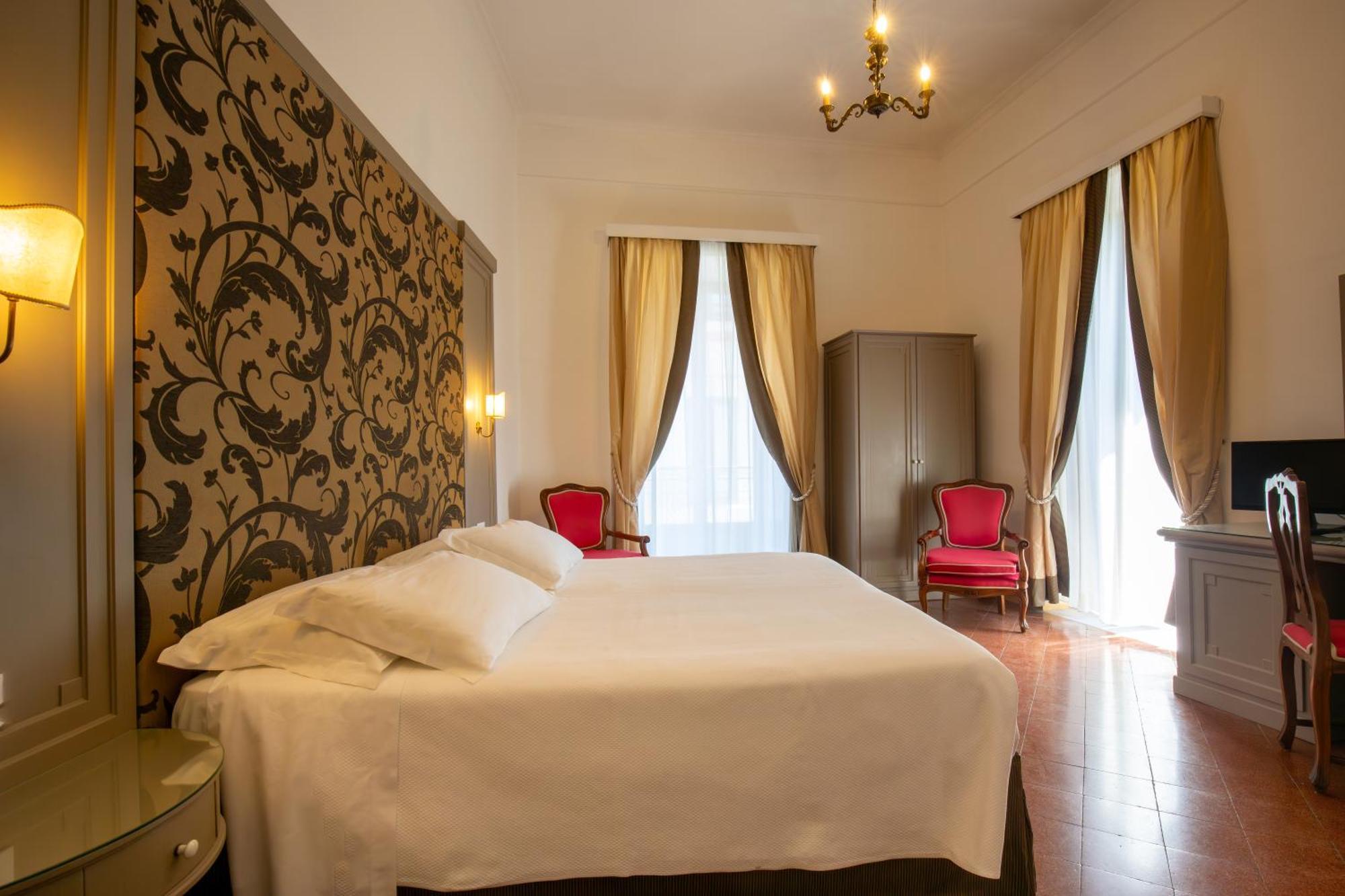 Grand Europa Palace Hotel